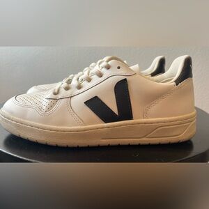 Veja V-10 Leather White and Black Sneakers